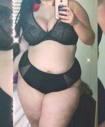 Ксения, 32 года